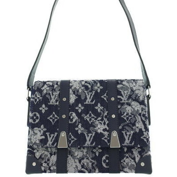 Louis Vuitton Monogram Trunk Messenger Shoulder Bag - Picture 1 of 8